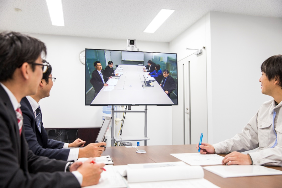 テレビ会議の様子